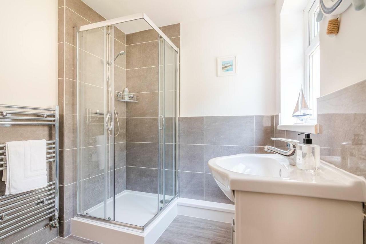 Platform Port Area Apartment 1 With Free Street Parking Кингстон-апон-Халл Экстерьер фото